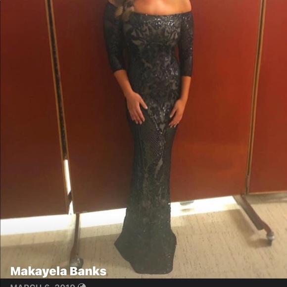 Evening gown - Picture 2 of 3